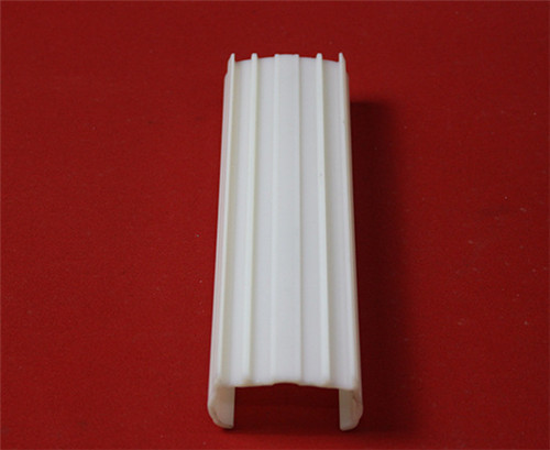 Flame retardant and heat resistant tuyere(图1)